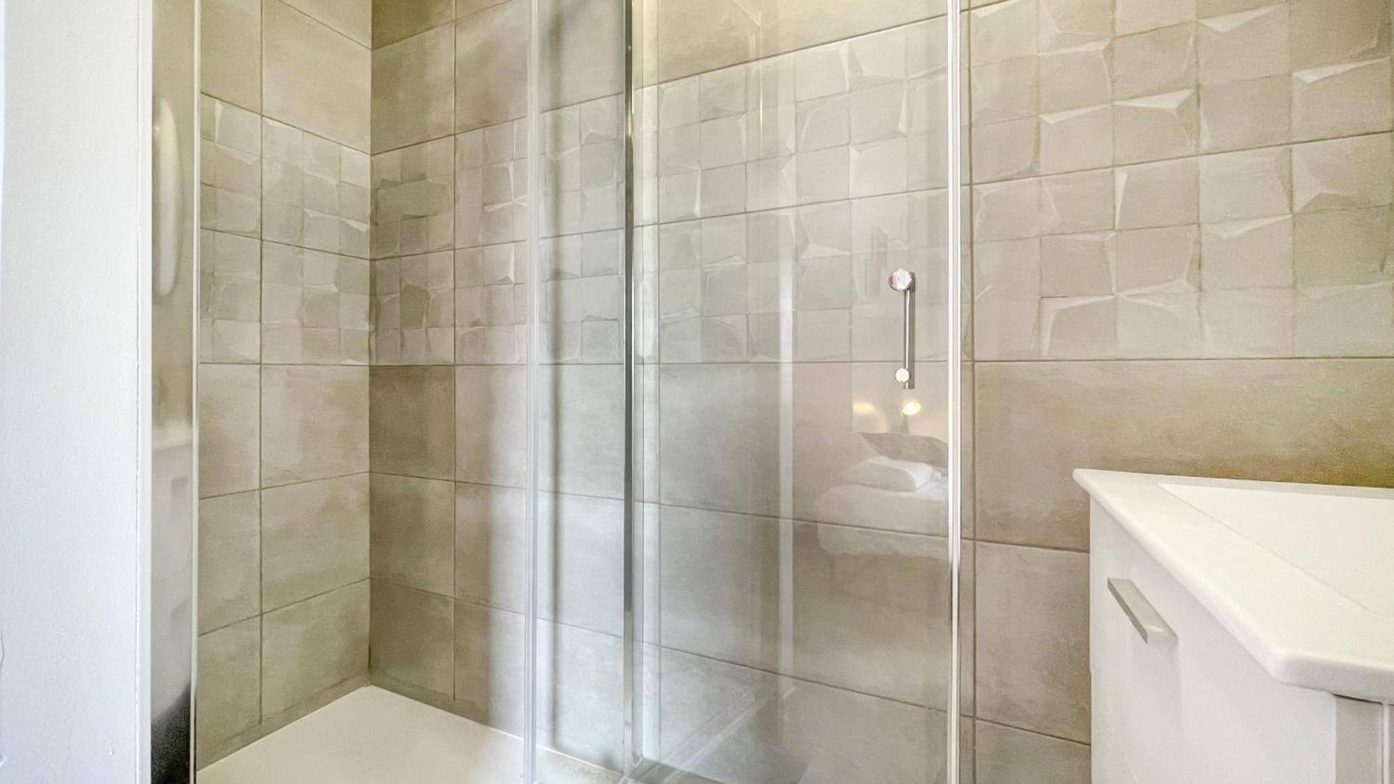 La Coloc Choco - Belle Colocation En Hypercentre / 5 Chambres Privees / Salle De Bains Privative / Proche Gare Et Tram / Wifi Et Netflix Annemasse Exterior foto