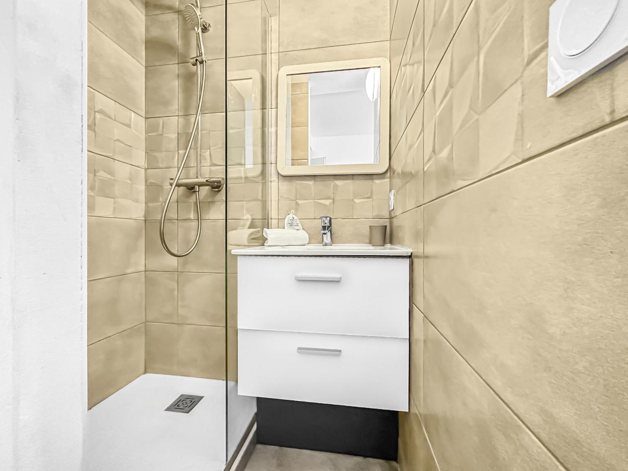 La Coloc Choco - Belle Colocation En Hypercentre / 5 Chambres Privees / Salle De Bains Privative / Proche Gare Et Tram / Wifi Et Netflix Annemasse Exterior foto